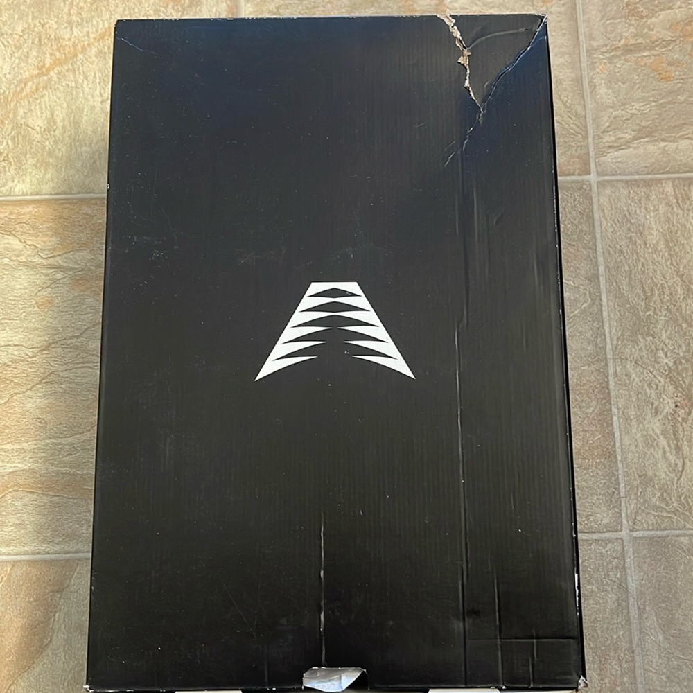 Adidas Anthony Edwards